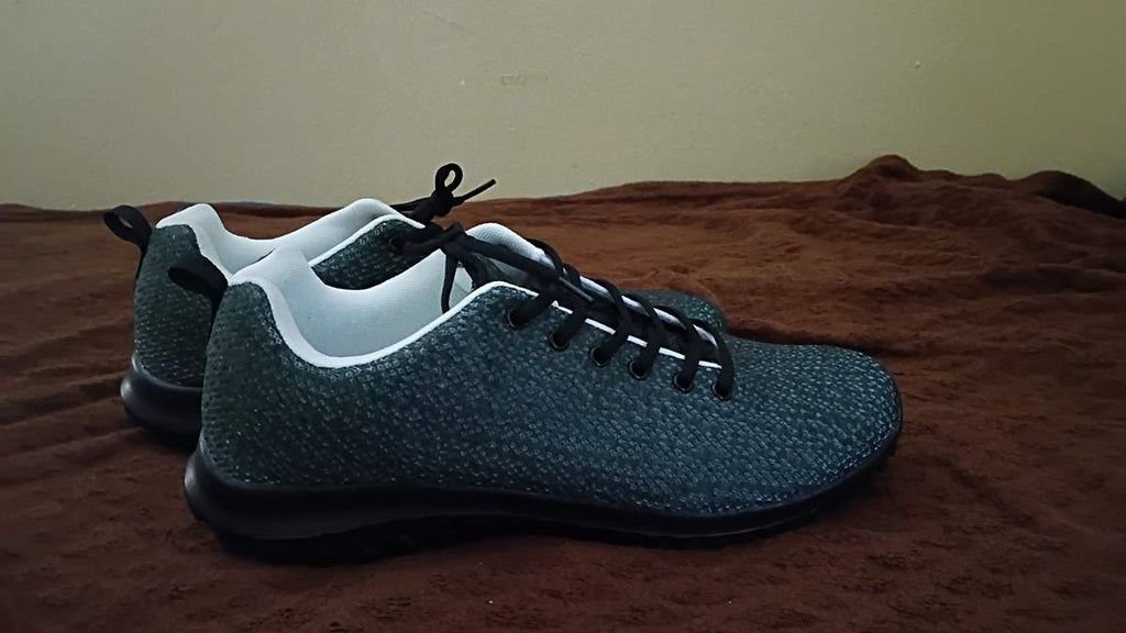 Men’s athletic shoes
